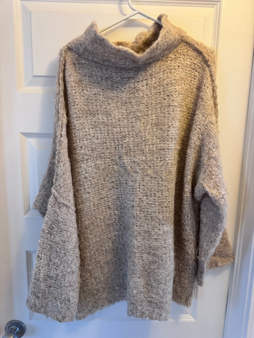 Free People Sweater in Beige Cream